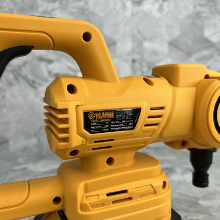 Combo Máy Rửa Xe Pin Hukan Hk-PW3828BL