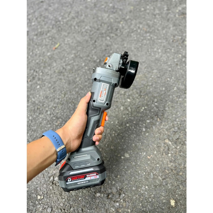 Máy mài góc Pin 21V Dekton M21-AG100BT Brushless