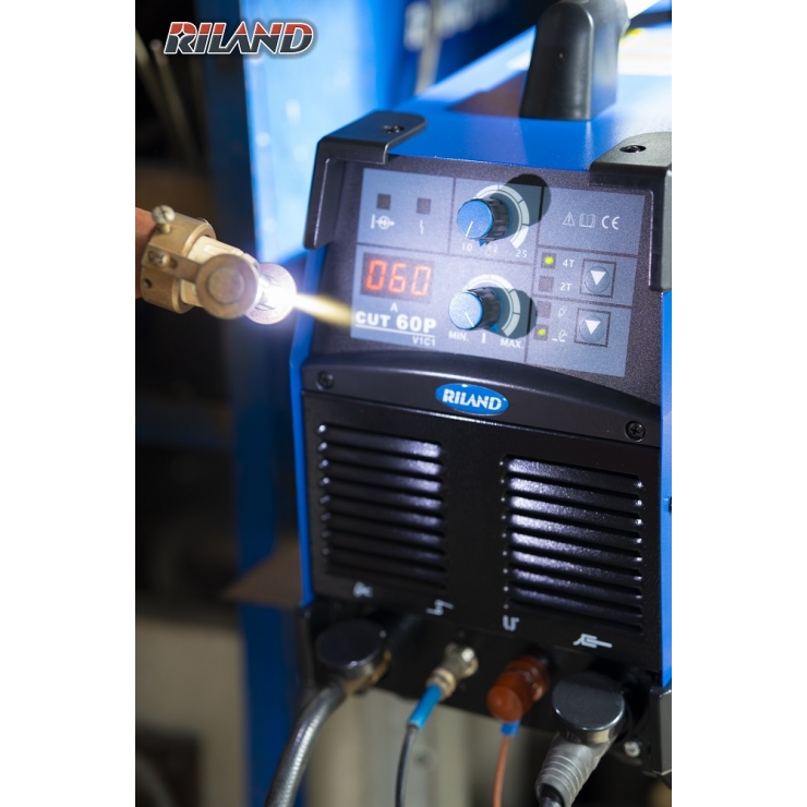 Máy cắt Plasma 16mm Riland CUT 60P Professional