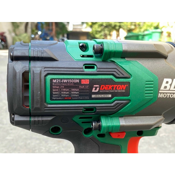 Thân Máy Siết BuLong Pin 21V Dekton M21-IW1750N (Chưa Pin & Sạc )