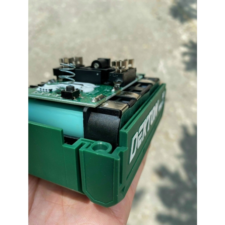Pin 21v DEKTON M21-B4000 10cell 4Ah
