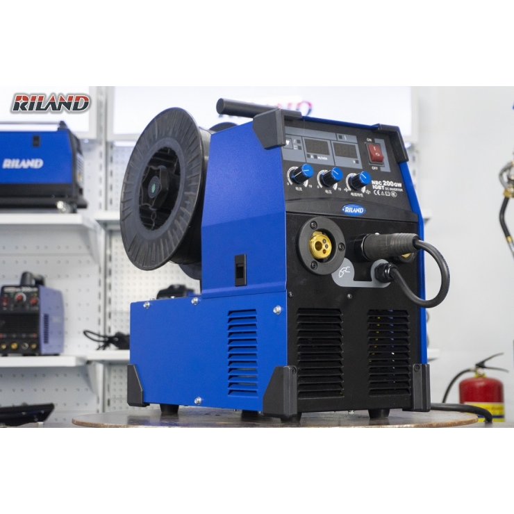 Máy hàn Mig que Riland NBC 200GW ( 1 pha 220V )