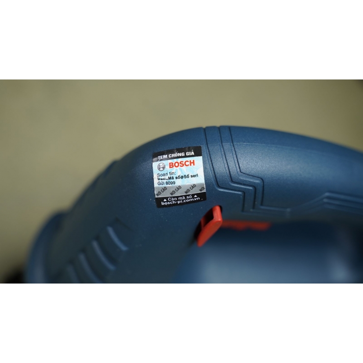 Máy cưa lọng 500W Bosch GST 700 ( có đá lưỡi )