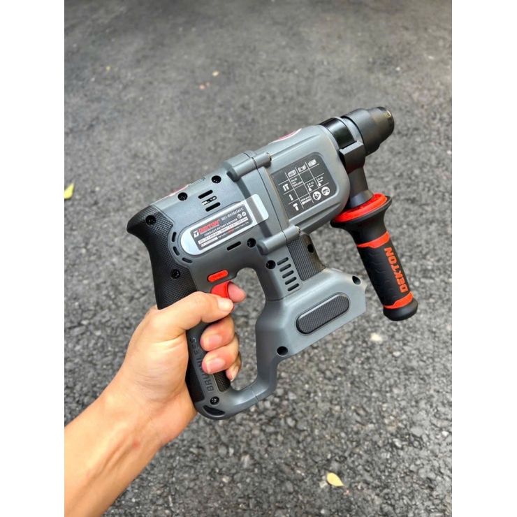 Máy khoan bê tông Pin 21V Dekton M21-RH2603ATC Antikick Back