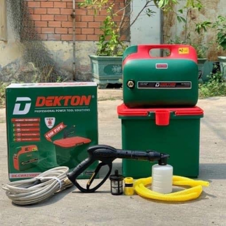 Máy Rửa Xe Dekton DK-CWR2300FB Bản Nâng Cấp