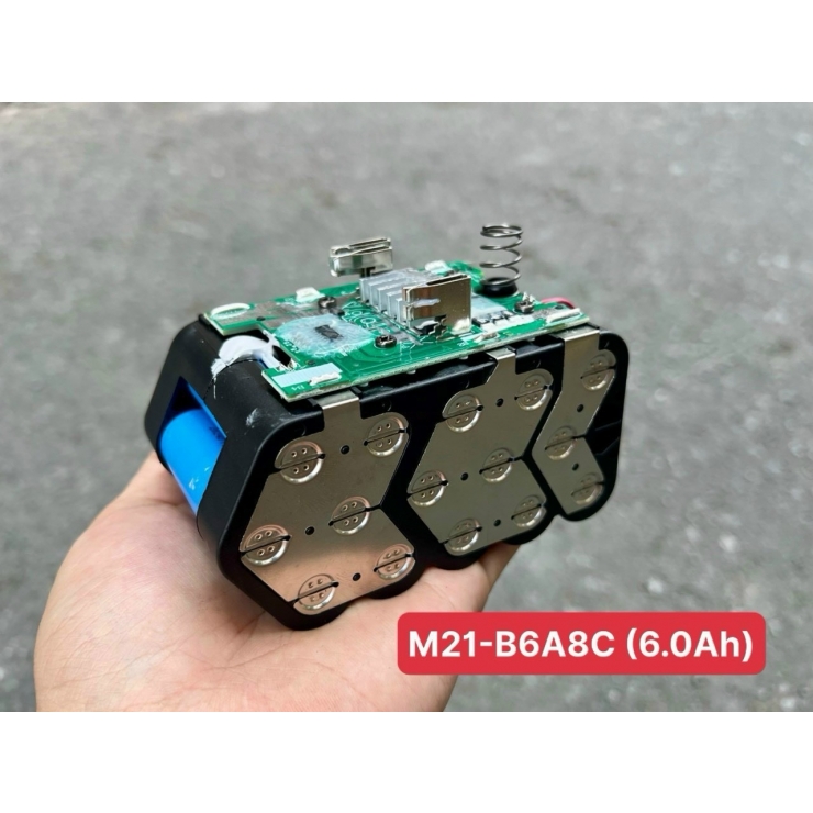 Pin Dekton M21-B6A8C 15Cell 6.0Ah