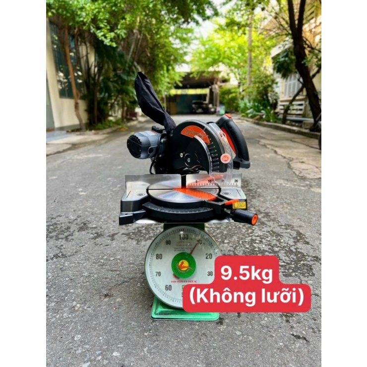 Máy cắt nhôm 255mm Dekton DK-CN255CR ( ko kèm theo lưỡi )