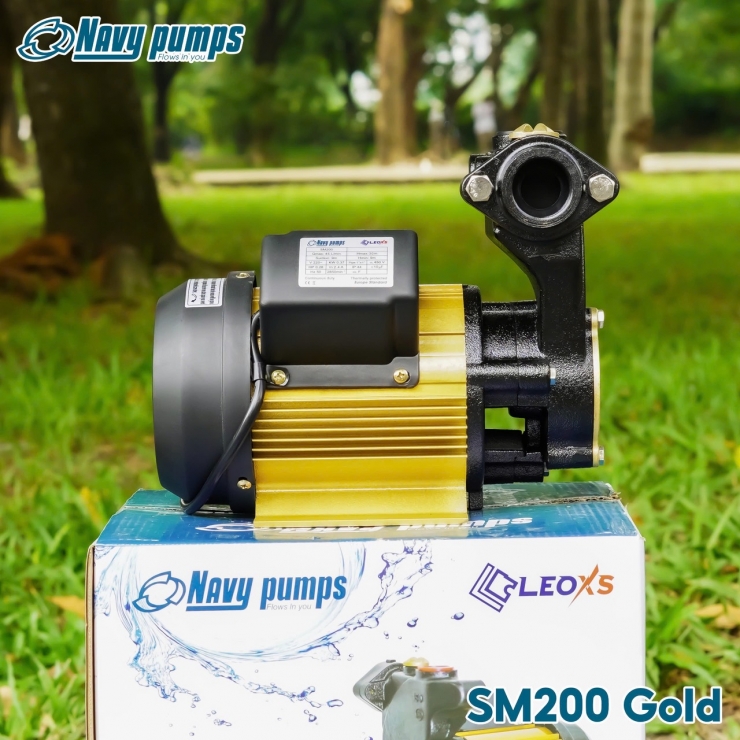 Máy bơm nước 375W đẩy cao 30m Navy SM200 Gold Series
