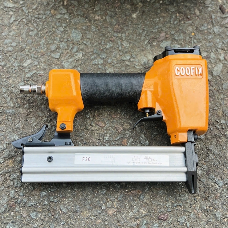 Máy Bắn Đinh Gỗ Dùng Khí Nén COOFIX CF-NG003