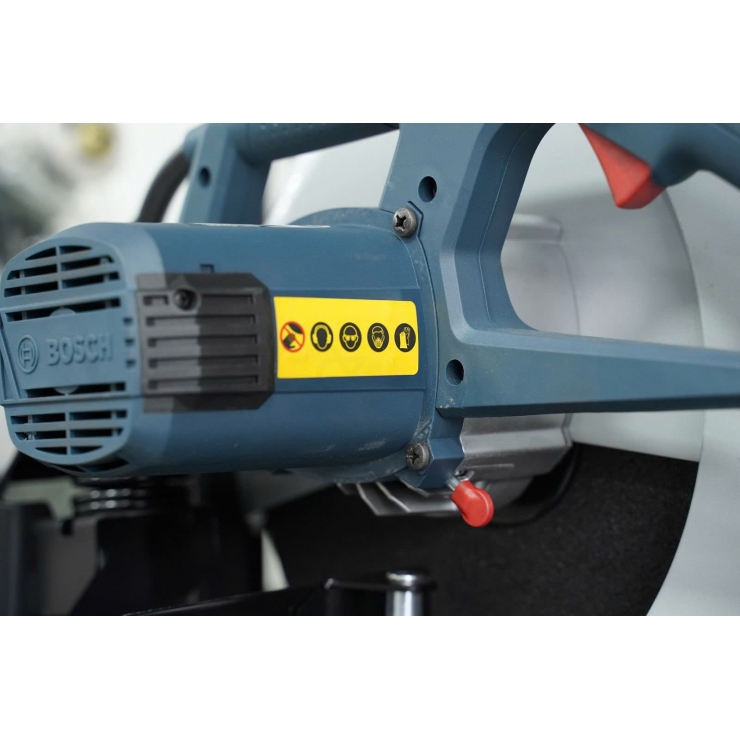 Máy cắt sắt 2300W Bosch GCO 230 Professional