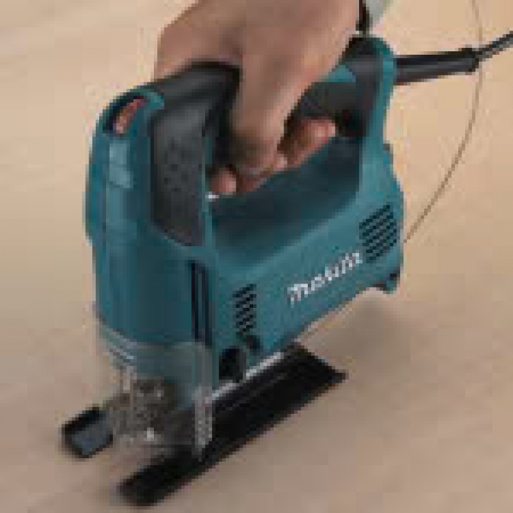 Máy cưa lọng 450W Makita 4328 độ sọc 18mm