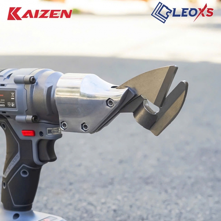 Kéo cắt tôn 1.2mm Pin 21V Kaizen KZ-CT120 Brushless