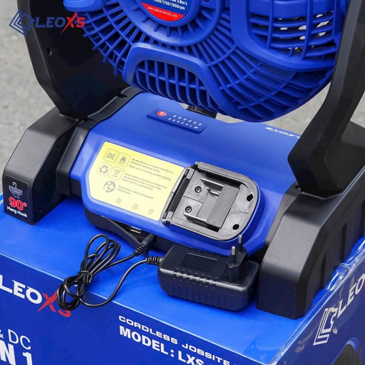 Quạt Pin và điện Leoxs LXS-EF1038