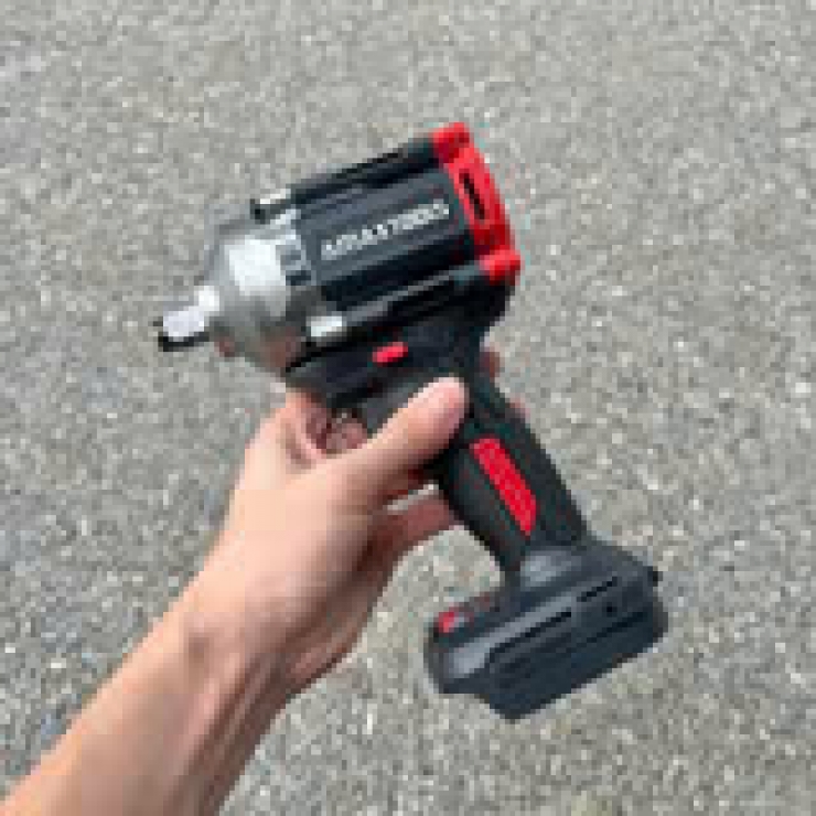 Máy siết bulong 650Nm Pin 21V Amaxtools ABL66012SM BLACK