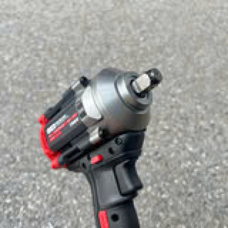 Máy siết bulong 650Nm Pin 21V Amaxtools ABL66012SM BLACK