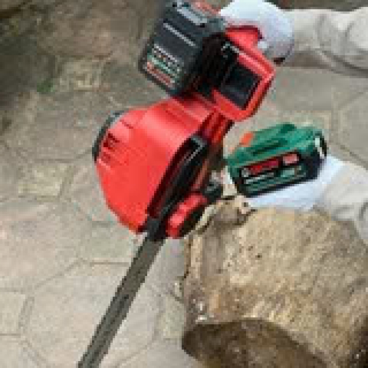 Máy cưa xích Pin 42V Amaxtools ACX405-SM tốc nhanh 14m/s