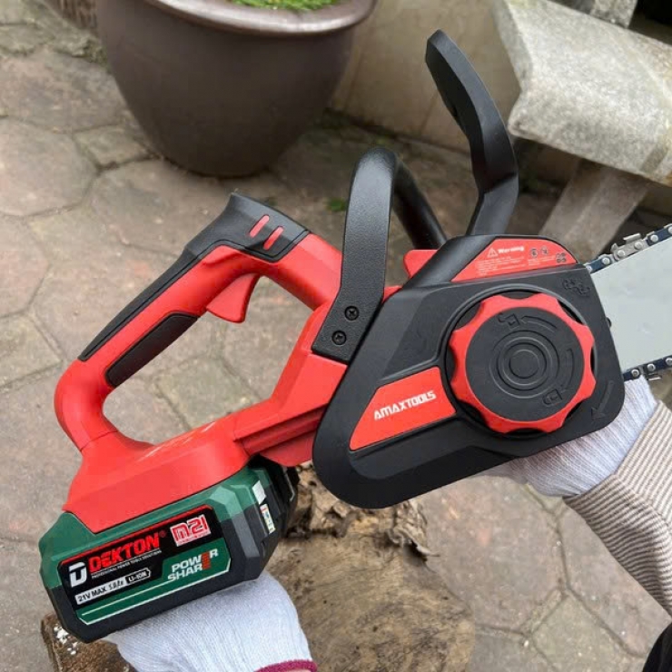 Máy cưa xích Pin 42V Amaxtools ACX405-SM tốc nhanh 14m/s
