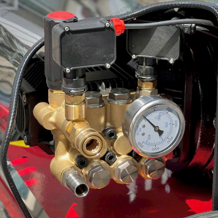 Máy xịt rửa công nghiệp 5.5kW DDeko DK-X55