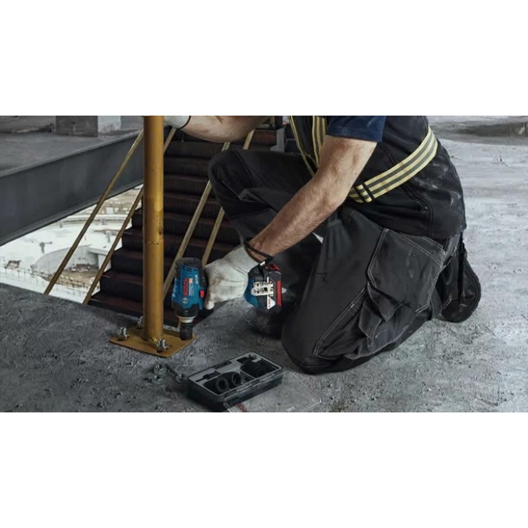 Máy bắn bulong 400Nm Pin Bosch GDS 18V-400 Professional ( chưa Pin & Sạc )