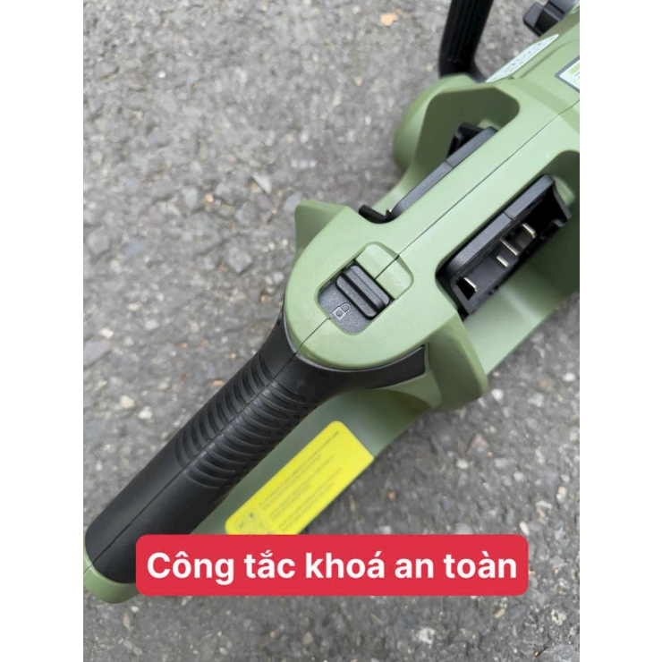 Máy cưa xích Pin 42V Dekton M21x2-CX16PRO Brushless