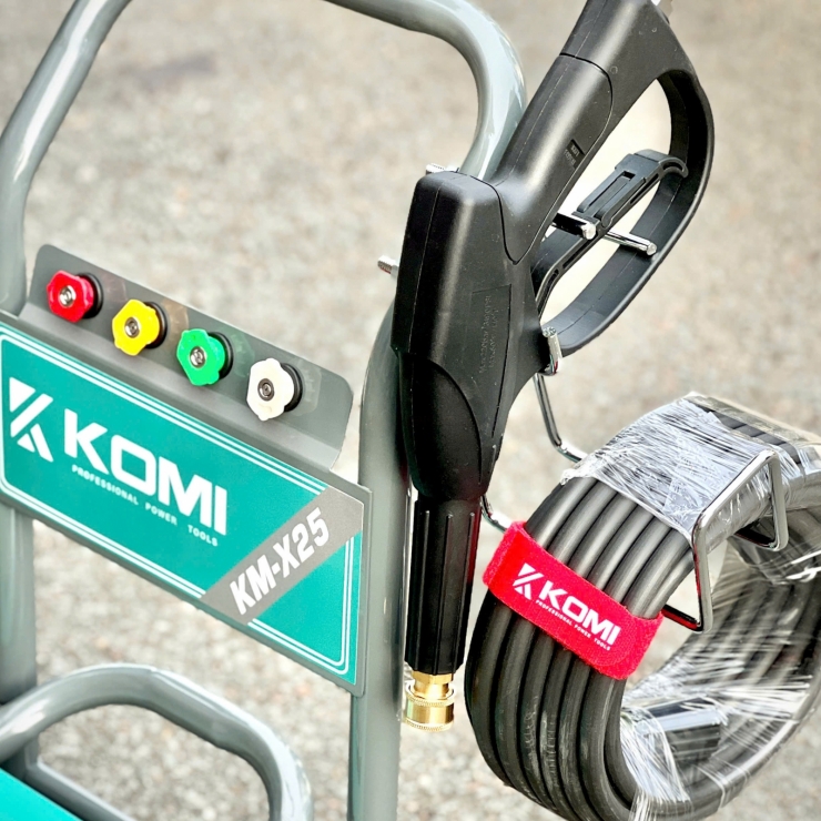 Máy rửa xe công nghiệp 2.5kW KOMI KM-X25 xe đẩy