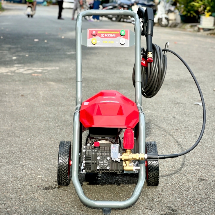 Máy xịt rửa công nghiệp 3.0kW KOMI KM-X30 xe đẩy