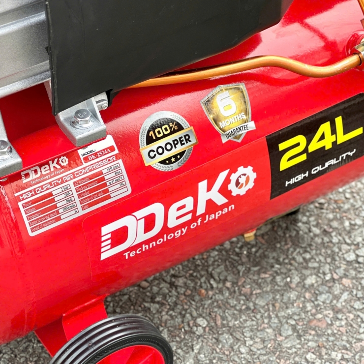 Máy nén khí 24 lít DDeko DK-2524A ( có dầu )