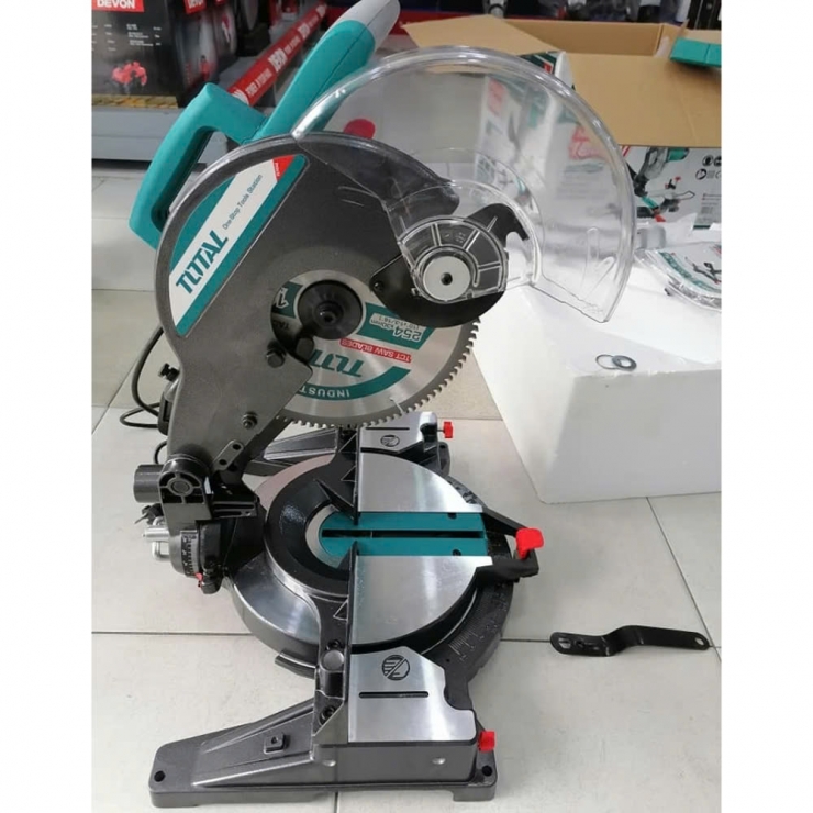 Máy cắt nhôm gỗ 255mm Total TS42182552