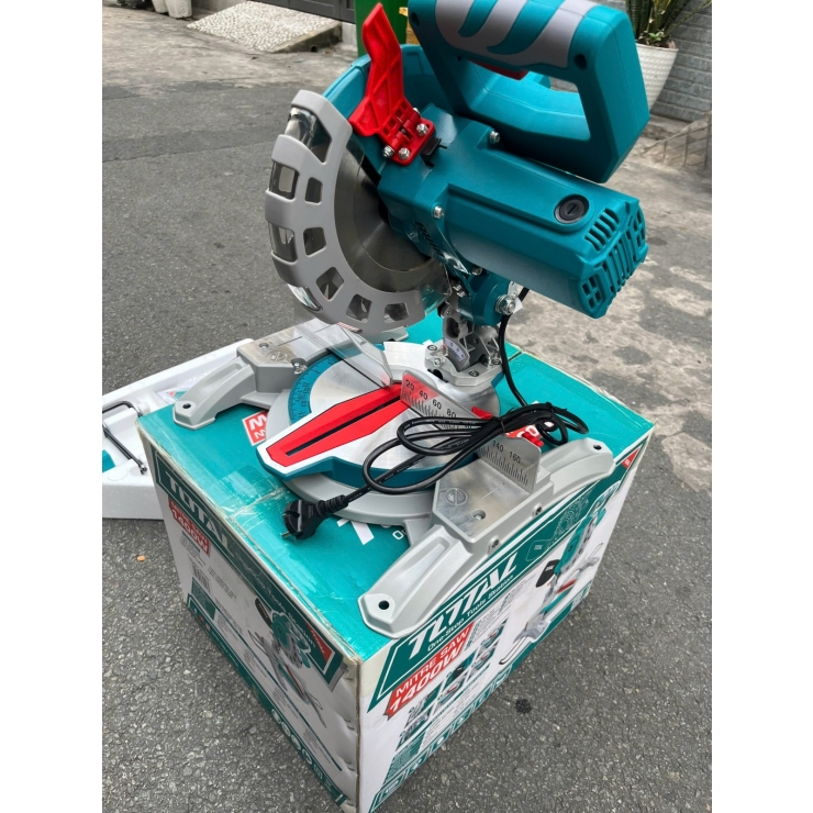 Máy cắt nhôm gỗ mini 210mm Total TS42142107 