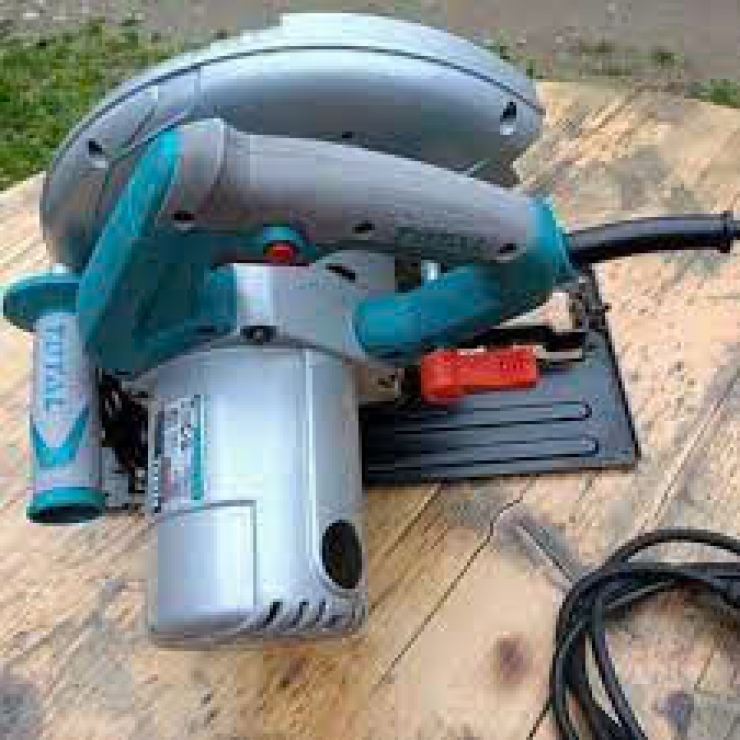 Máy cưa gỗ 235mm Total TS1222356  ( 2200W )