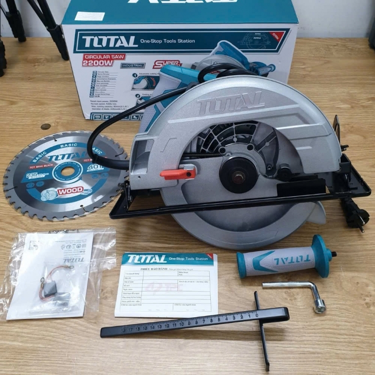 Máy cưa gỗ 235mm Total TS1222356  ( 2200W )
