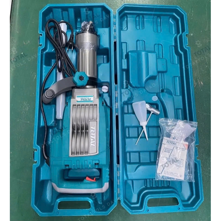 Máy đục bê tông 30 ly Total TH217506 ( 1700W  50J )