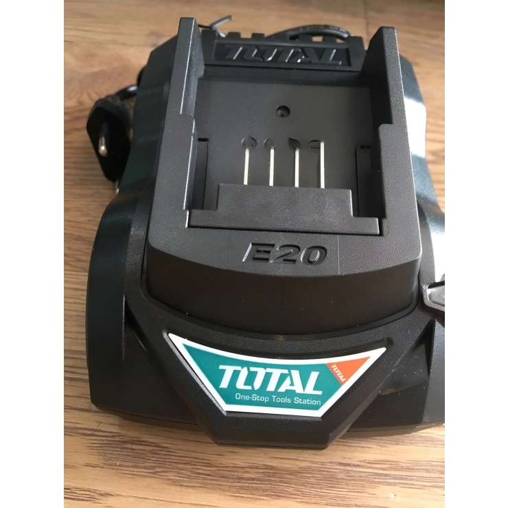 Sạc Pin E20 Total TCLIE2002 ( 20V*1.5Ah )