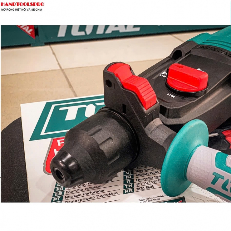 Máy khoan đục 950W Total TH309288 3 chức năng