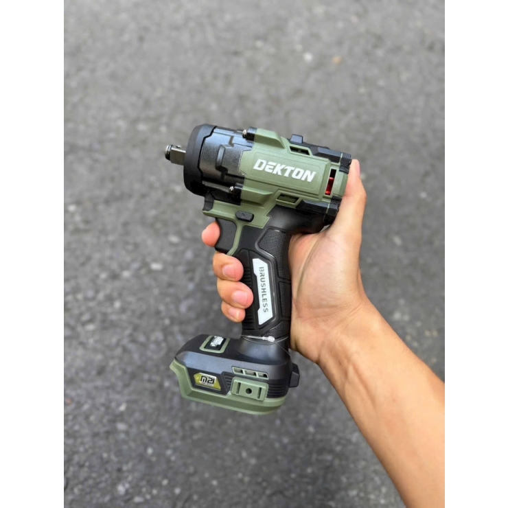 Bulong pin 555Nm Dekton M21-IW555XPLUS Brushless ( chưa Pin & Sạc )