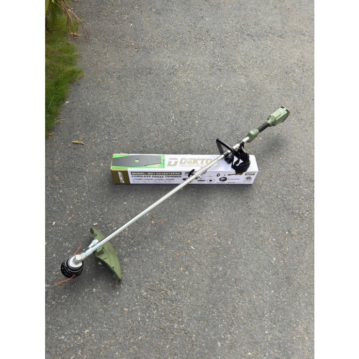 Máy cắt cỏ Pin 21V Dekton M21-CC4201XPRO Brushless ( chưa Pin & Sạc )