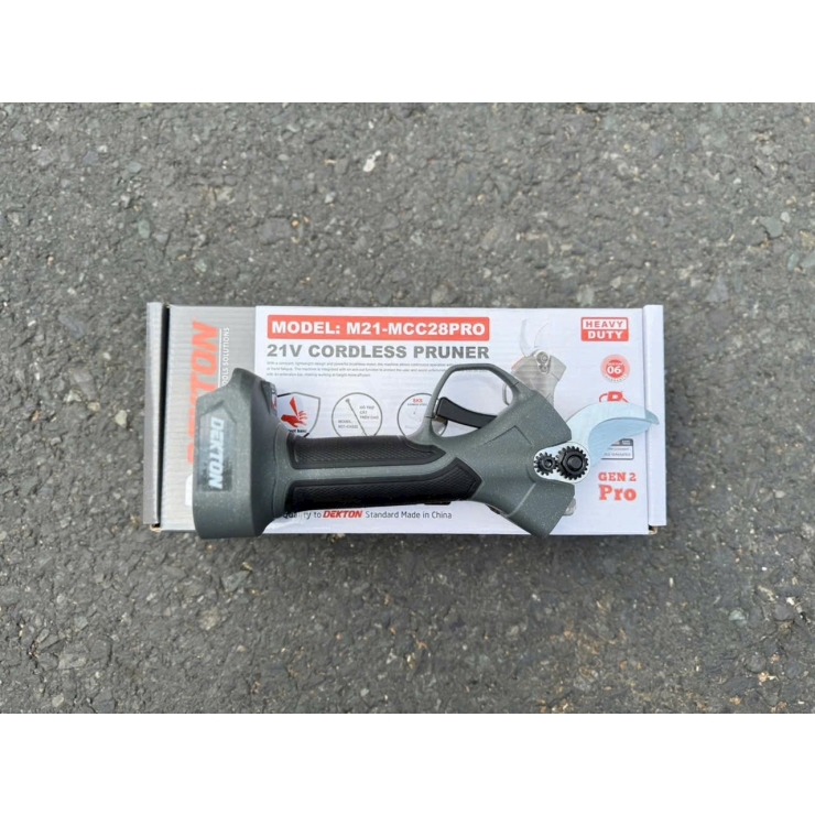 Kéo cắt cành Pin 21V Dekton M21-MCC28PRO ( chưa Pin & Sạc )