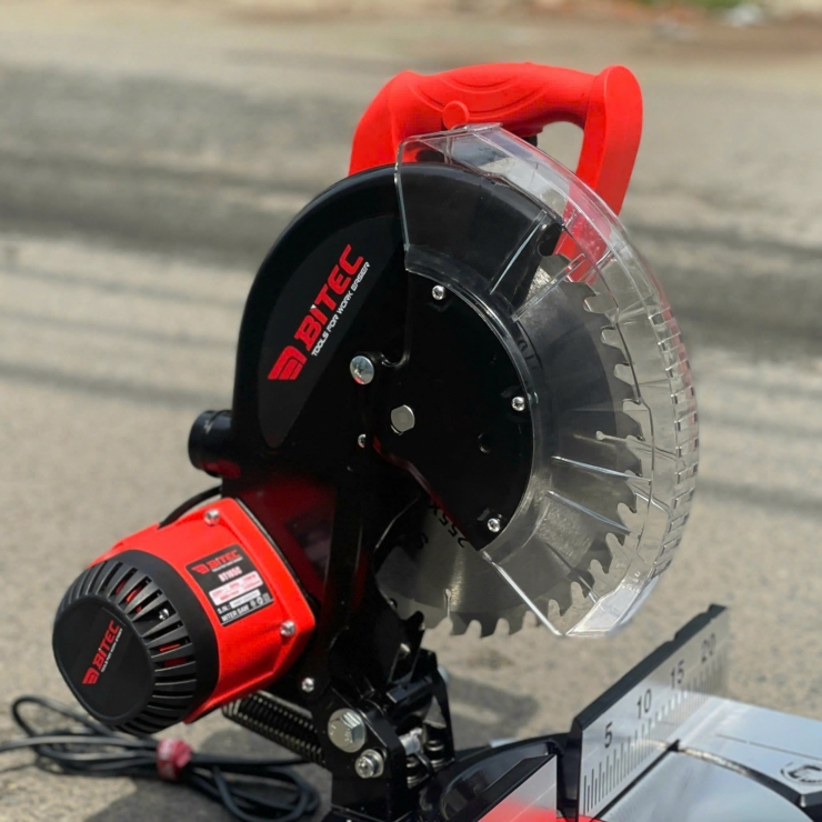 Máy cắt nhôm gỗ 255mm Btec BT105C