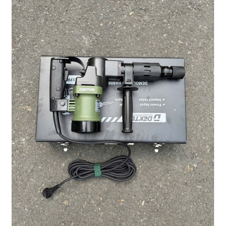 Máy đục bê tông 17mm Dekton DK-DH0810XPRO 1250W