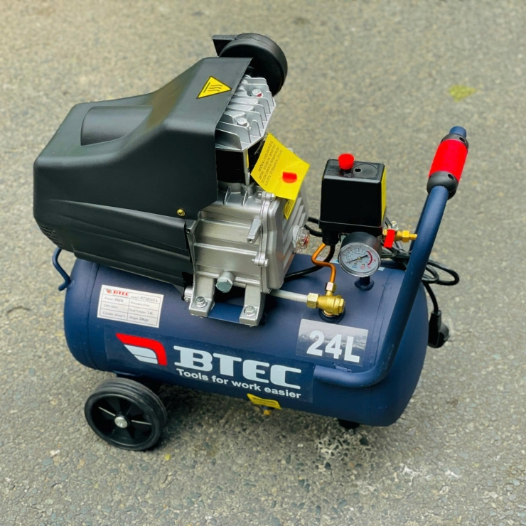 Máy nén khí 24 lít Btec BT2024ZA chạy dầu