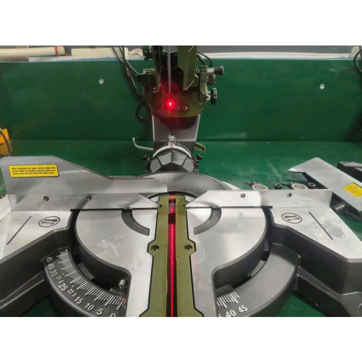 Máy cắt ti trượt 255mm Dekton DK-CN256XPRO laser rọi mặt cắt