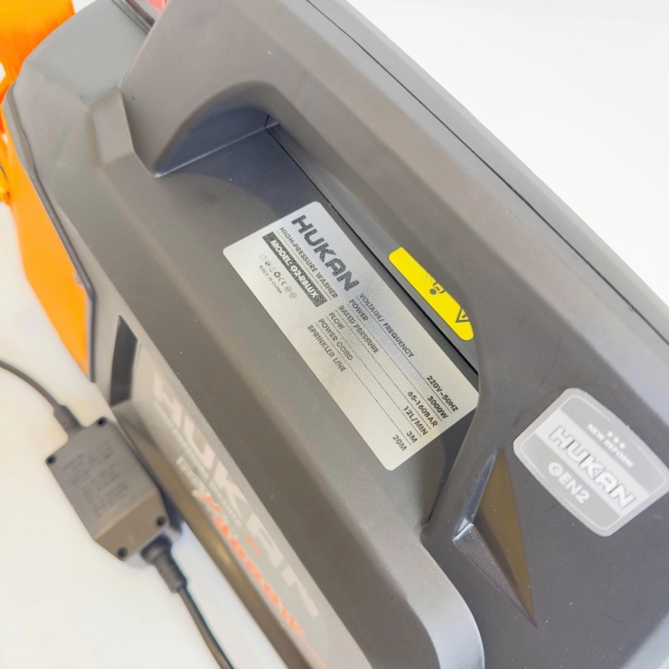 Máy xịt rửa xe 3000W Hukan G2-R8LUX